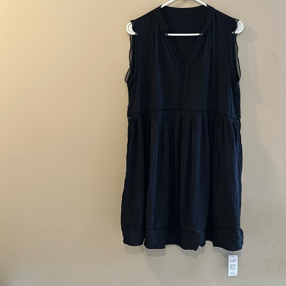 NWT, size L Cupshe cover up for swim